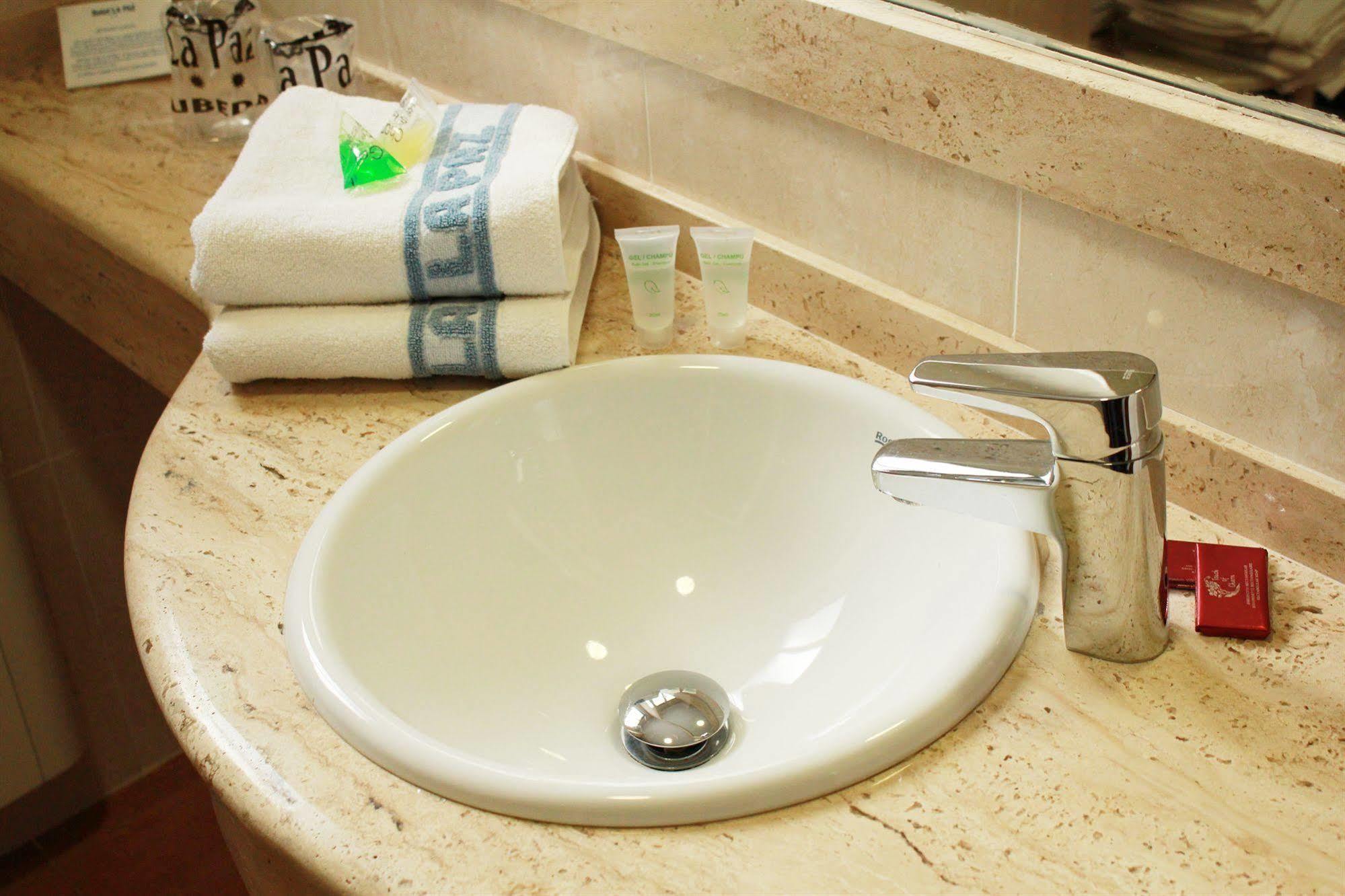 Hotel La Paz Úbeda Extérieur photo