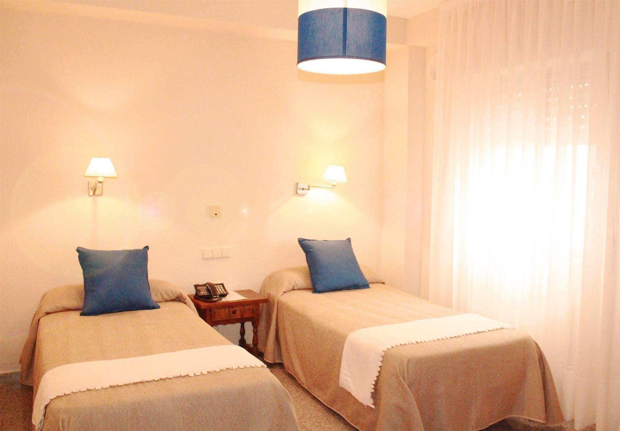 Hotel La Paz Úbeda Extérieur photo