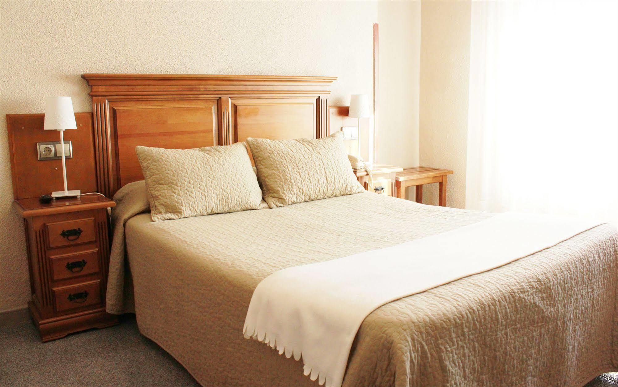 Hotel La Paz Úbeda Extérieur photo
